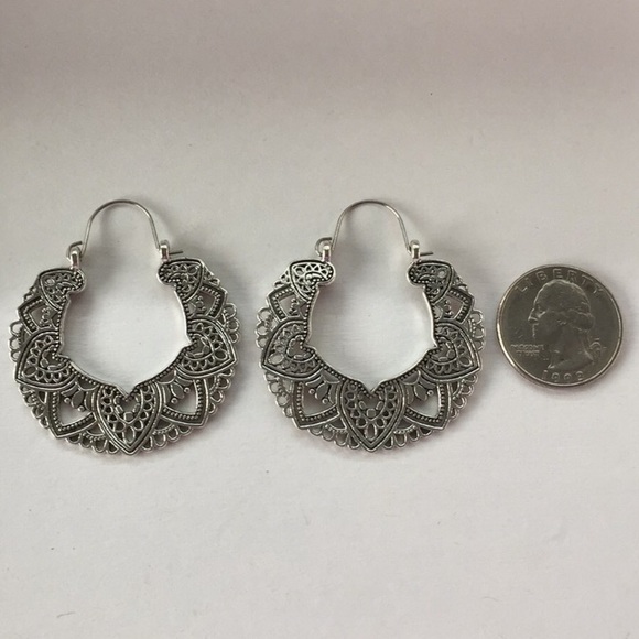 β Boho Earrings β - Picture 3 of 4